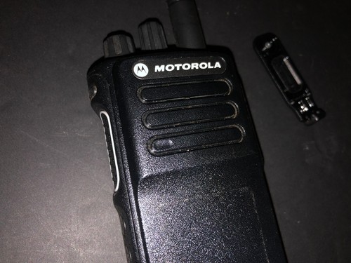 Motorola dp4401e radio - motorola,
