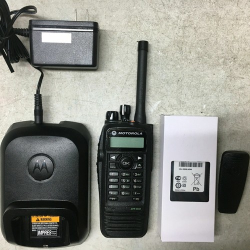 Motorola xpr6550 uhf - motorola,