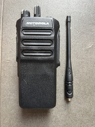 Motorola r7a uhf radio - motorola,